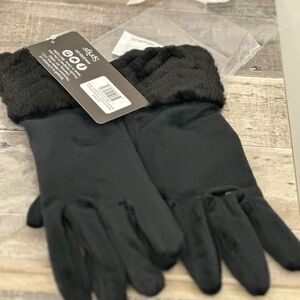 Stylus Black Fur-Trimmed Gloves